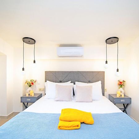 Villas Epta Karpi Complex Of 7 Luxury Villas Skriperon Zewnętrze zdjęcie