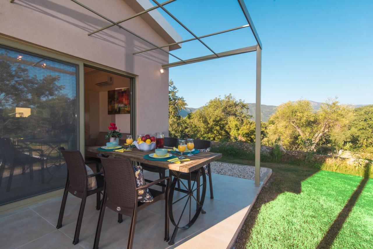 Villas Epta Karpi Complex Of 7 Luxury Villas Skriperon Zewnętrze zdjęcie