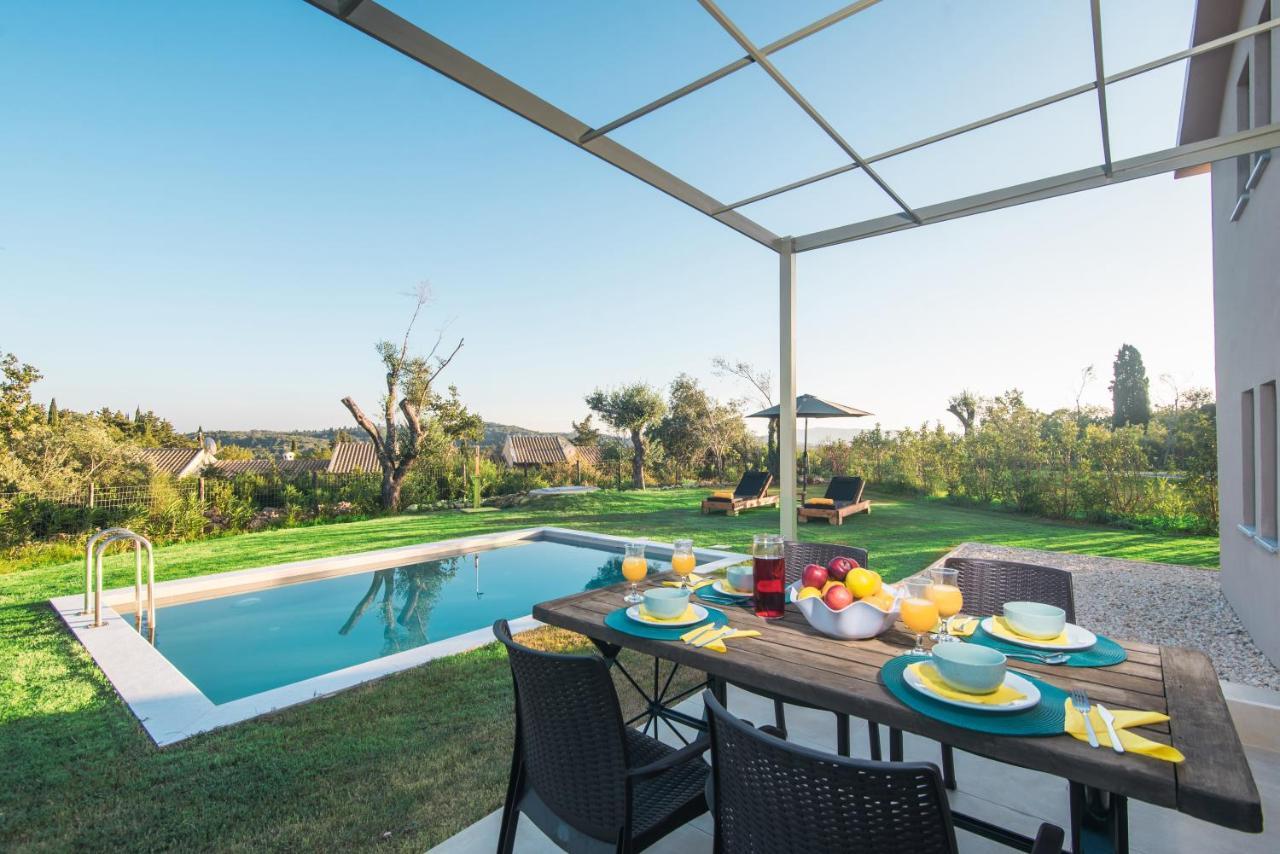 Villas Epta Karpi Complex Of 7 Luxury Villas Skriperon Zewnętrze zdjęcie