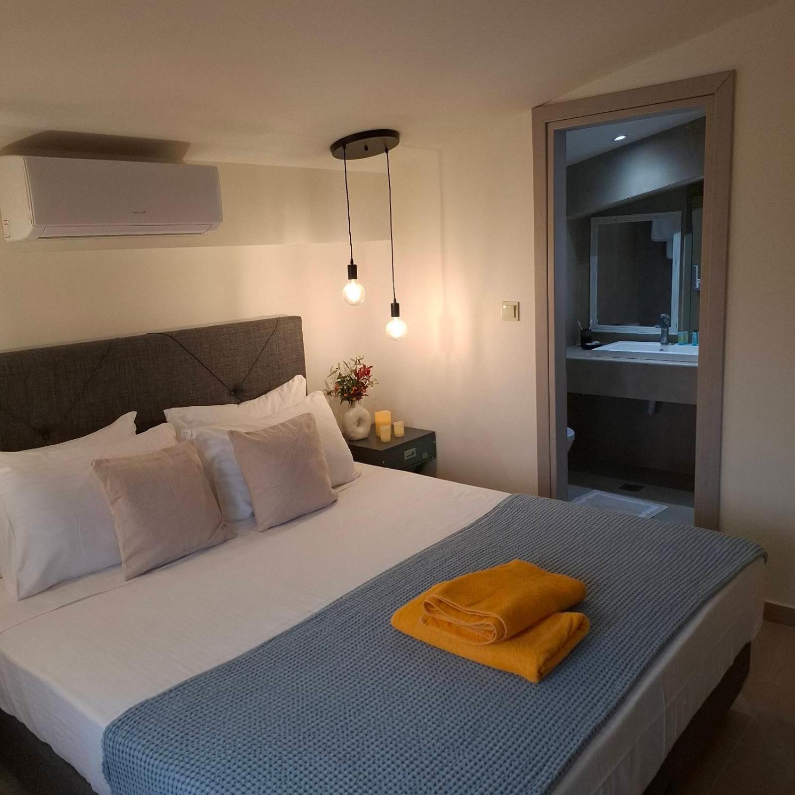 Villas Epta Karpi Complex Of 7 Luxury Villas Skriperon Zewnętrze zdjęcie