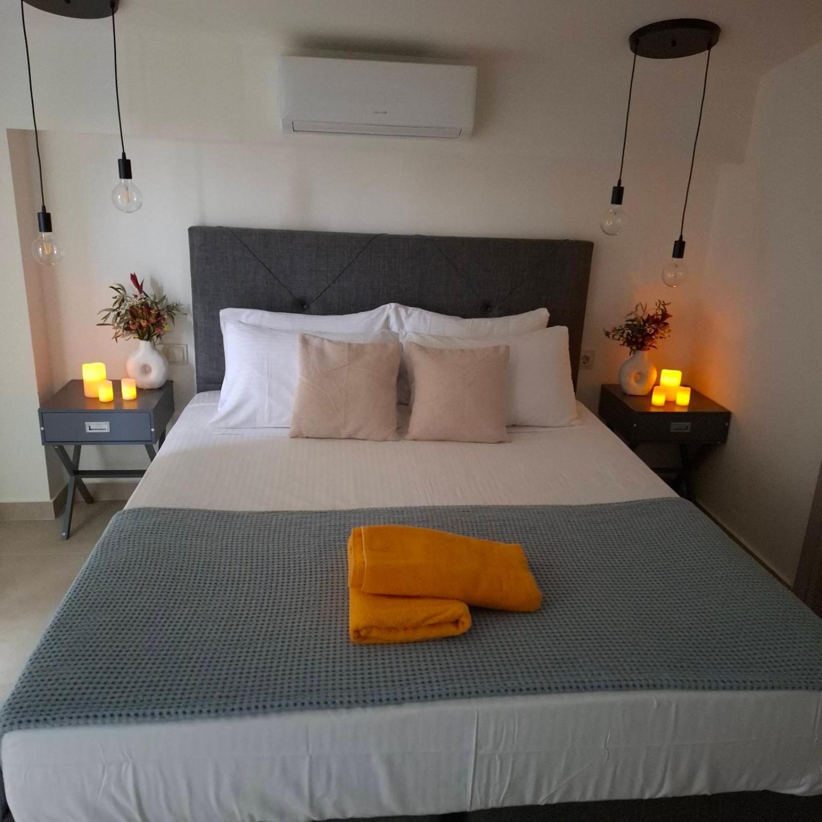 Villas Epta Karpi Complex Of 7 Luxury Villas Skriperon Zewnętrze zdjęcie