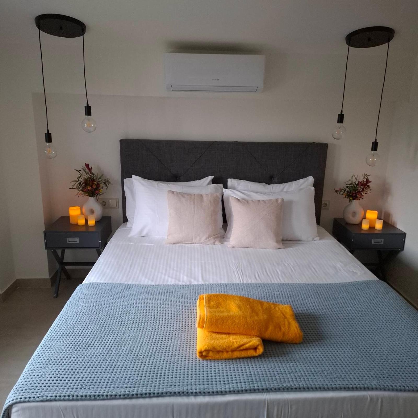 Villas Epta Karpi Complex Of 7 Luxury Villas Skriperon Zewnętrze zdjęcie